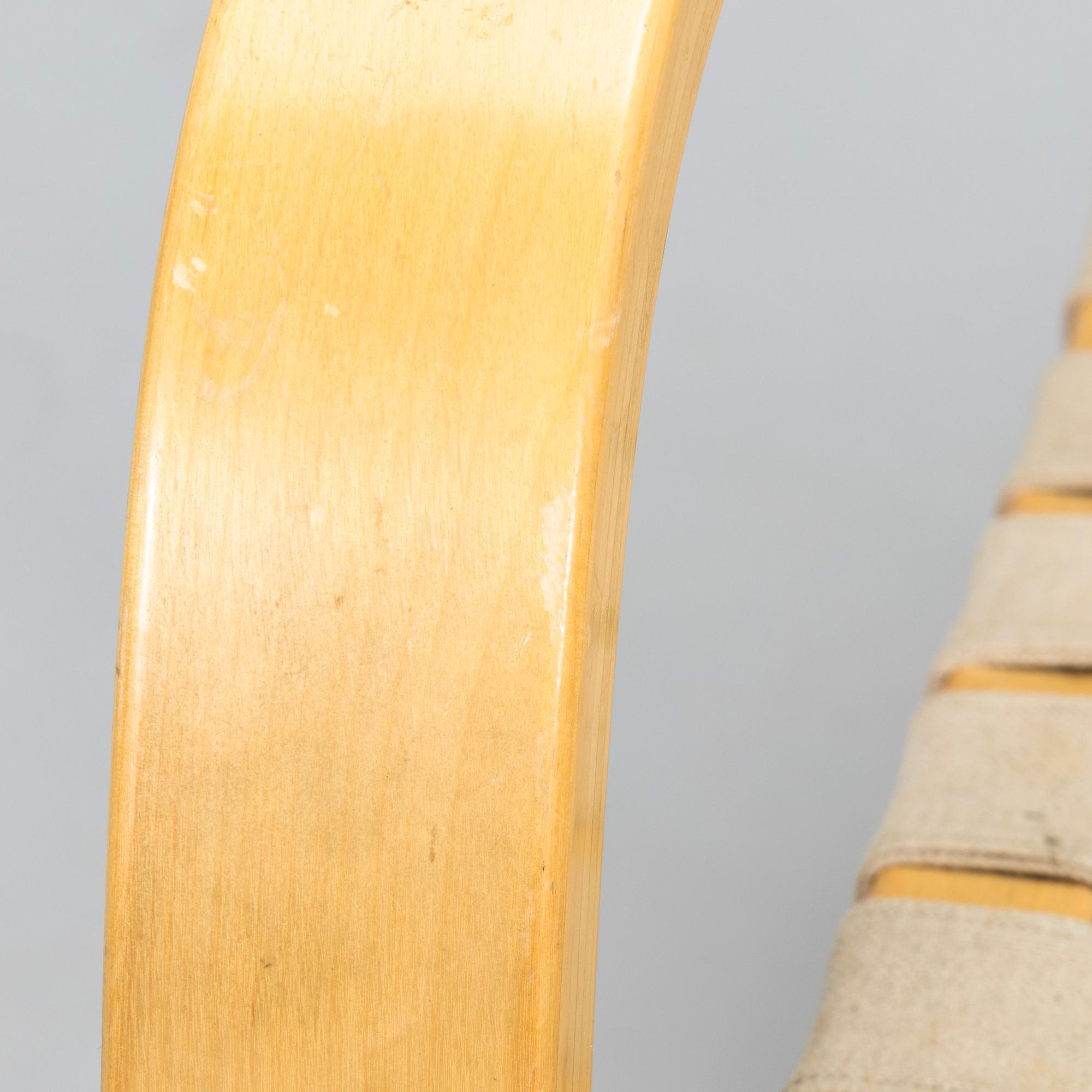 Alvar Aalto, fåtölj, modell 406, Artek, Finland.