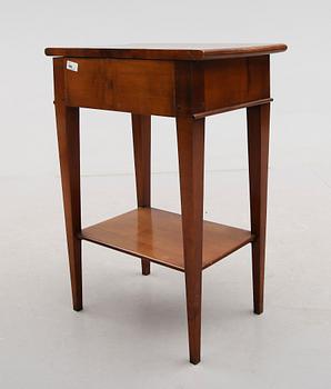 SÄNGBORD, Richelieu, Frankrike, 1900-talets andra hälft.