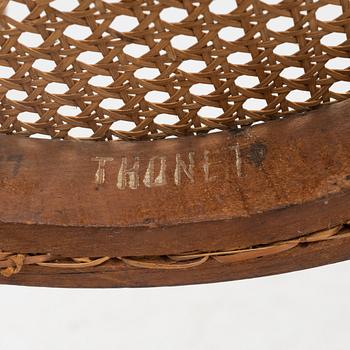 Five Thonét chairs No 14, Vienna around 1900.