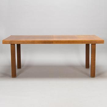 Carl Gustaf Hiort af Ornäs, matbord, "Näyttely Senior", stolar, 8 st, HMN Huonekalu Mikko Nupponen 1900-talets mitt.