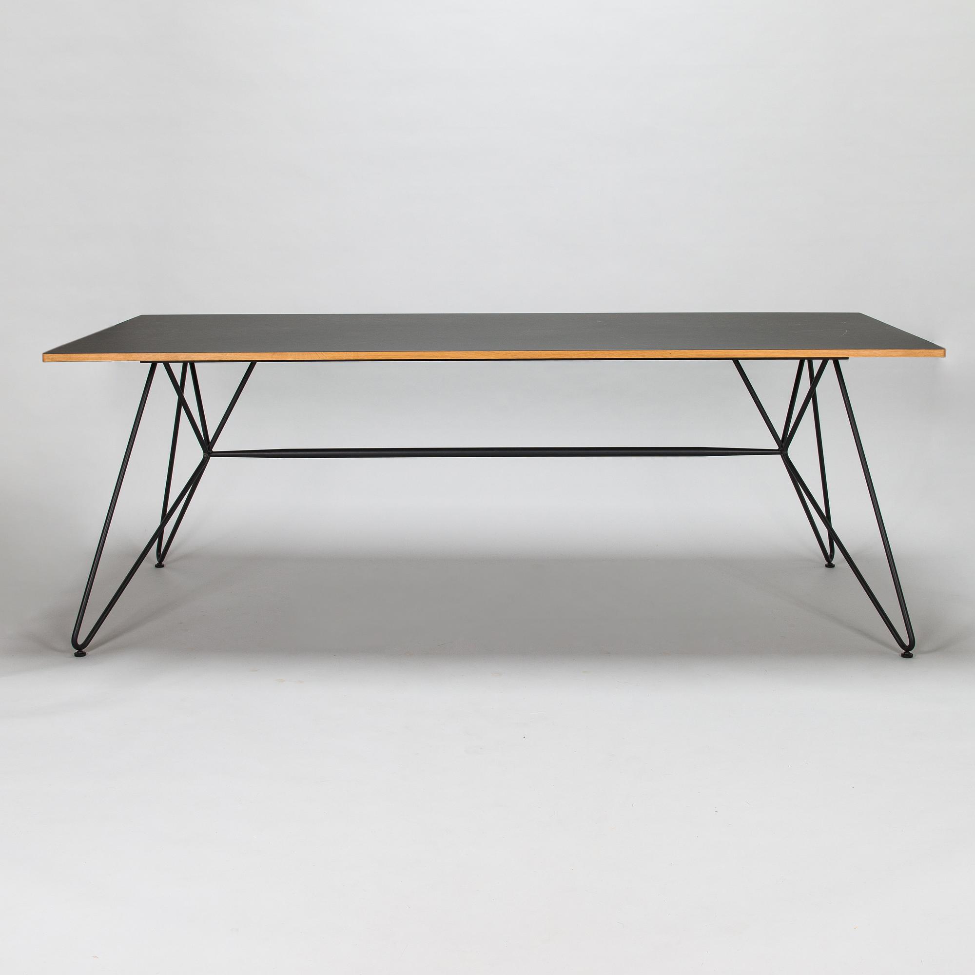 Henrik Pedersen, dining table 'Sketch' for Houe Karim Rashid, eight 'Ottawa' chairs for BoConcept.