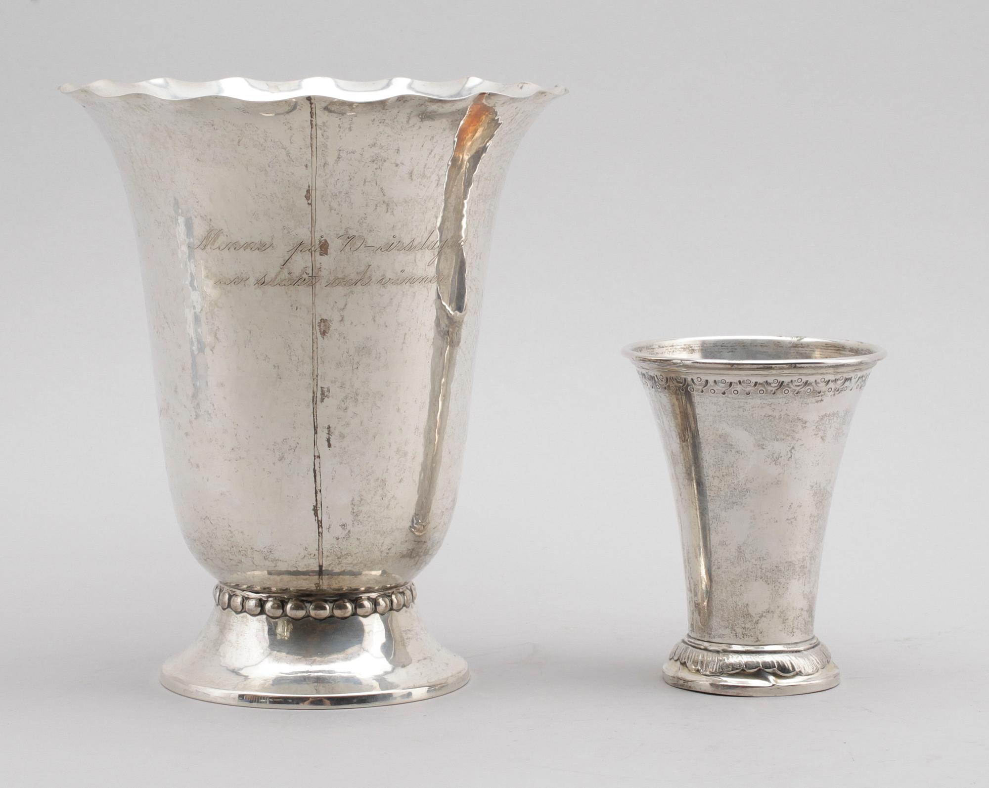 VAS OCH BÄGARE, silver, svenska stämplar, 1900-talets första hälft. Vikt ca 382 gram.