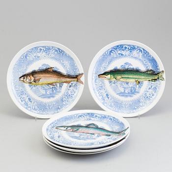 5 dinner plates by Piero Fornasetti, Milano 1955.