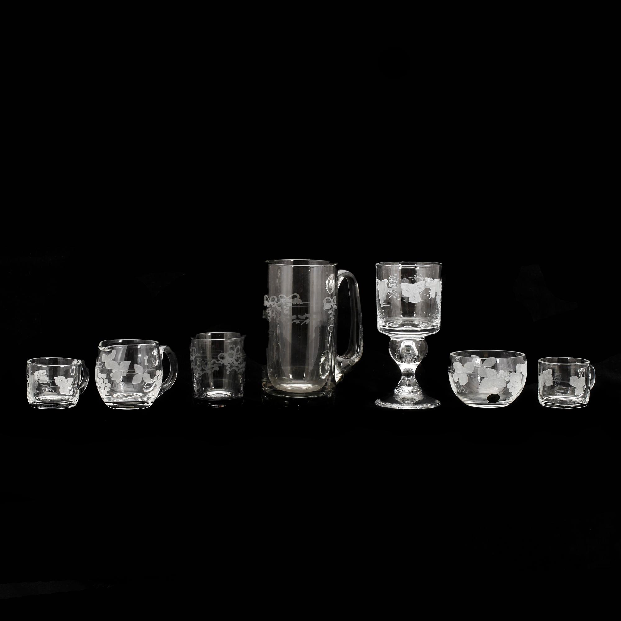 GLASSERVISDELAR, 10+21st, bla "Antik", Reijmyre.