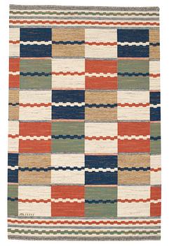 586. CARPET. "Vita Rutmattan". Flat weave. 244 x 159,5 cm. Signed AB MMF.