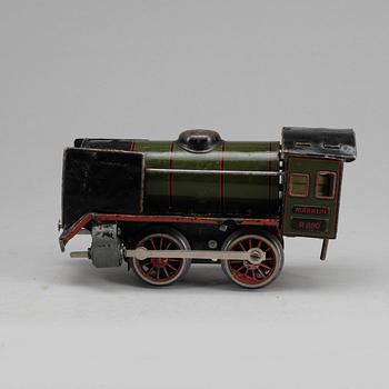 TÅGSET, 4 delar + räls, Märklin, 1900-talets första hälft.