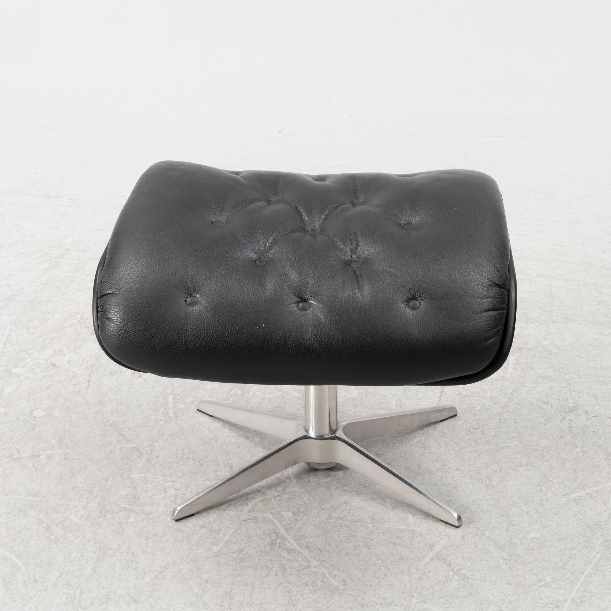 Hjort Knudsen, fåtölj och fotpall, Danmark.