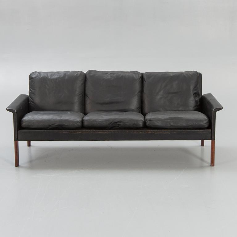 A 1960/70s leather sofa.