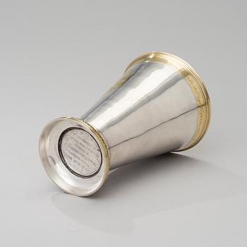 BALTIALAINEN HOPEINEN KILTAPIKARI, Riiga 1757, Johan Diedrich Rehwald (1738-1781), paino 418 g.