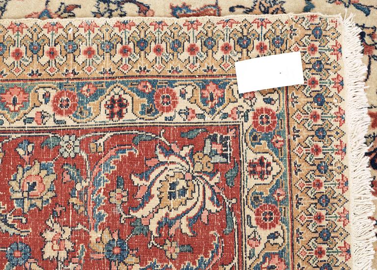 SEMI-ANTIQUE TABRIZ. 360,5 x 262,5 cm.