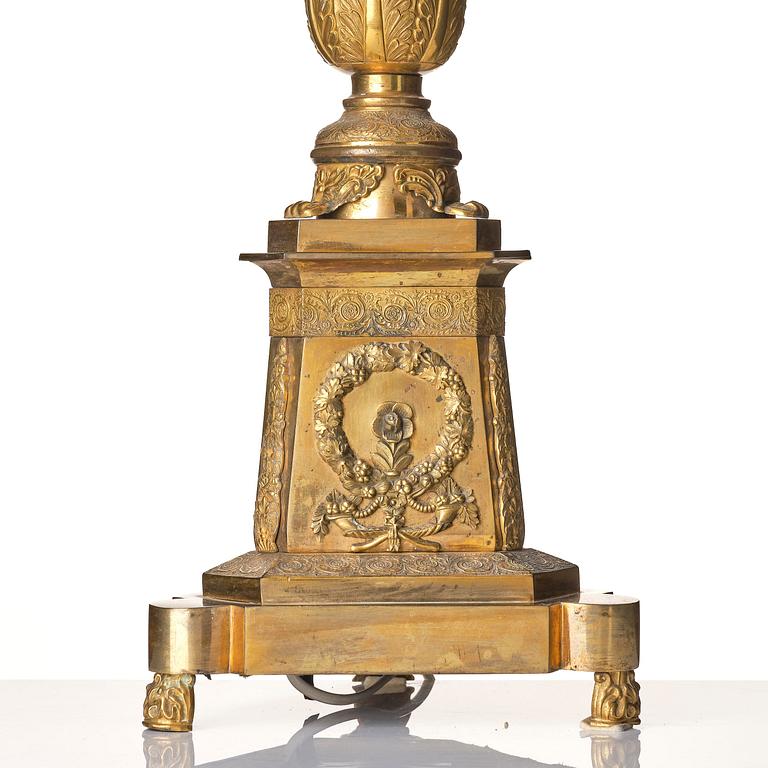 A Russian Empire ormolu lamp, ca 1830's.