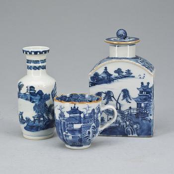 PARTI PORSLIN, 3 delar, 1800-1900-tal.