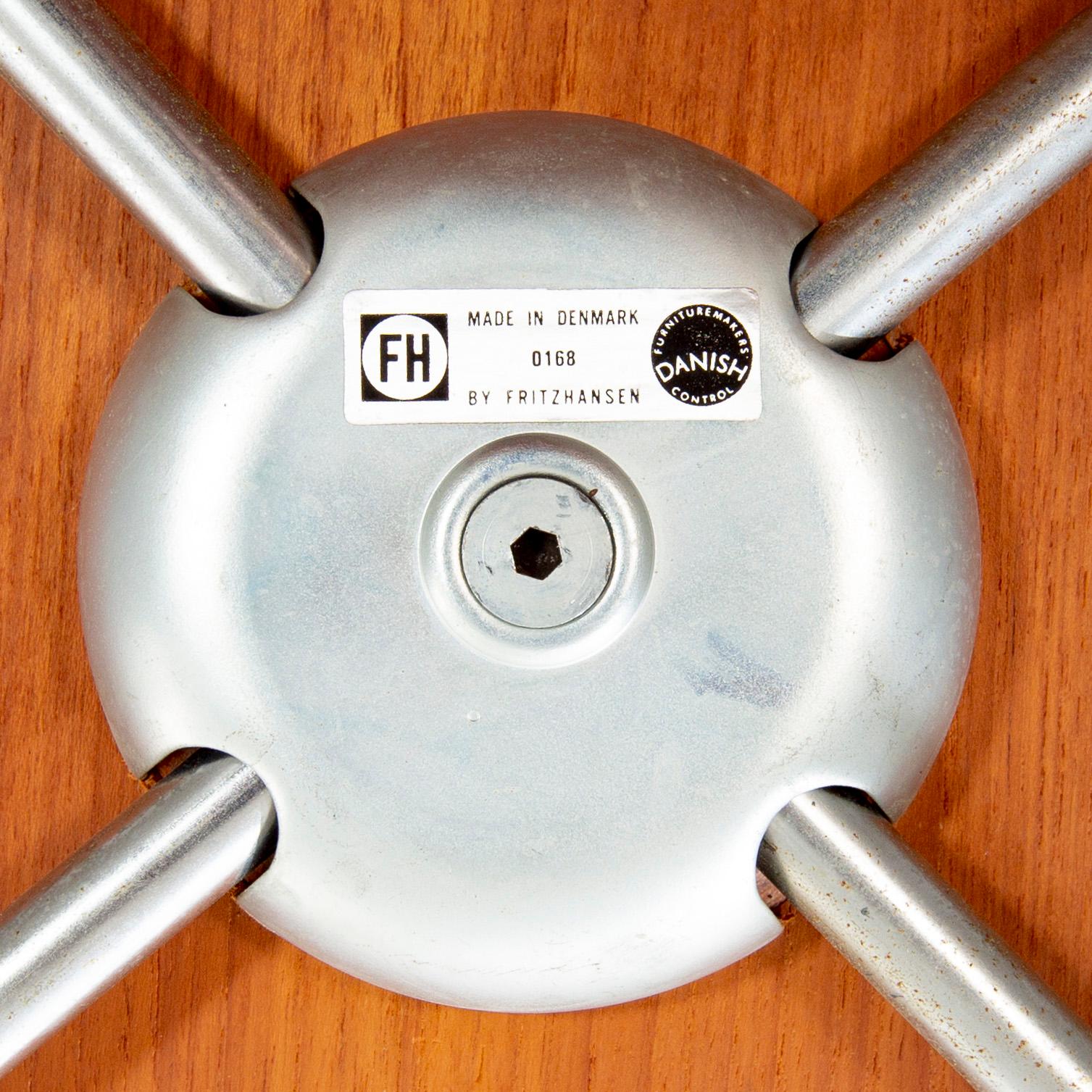 Arne Jacobsen, stolar 6 st, "Sjuan", Fritz Hansen, 1960-tal.