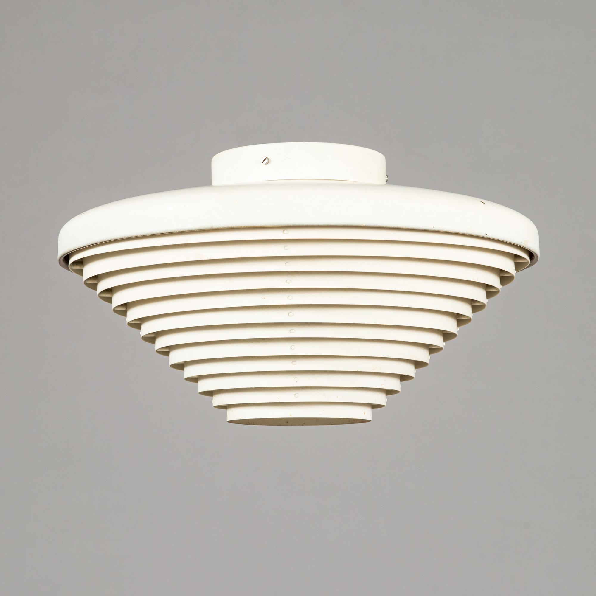 Alvar Aalto, taklampa, modell A605 för Valaistustyö.