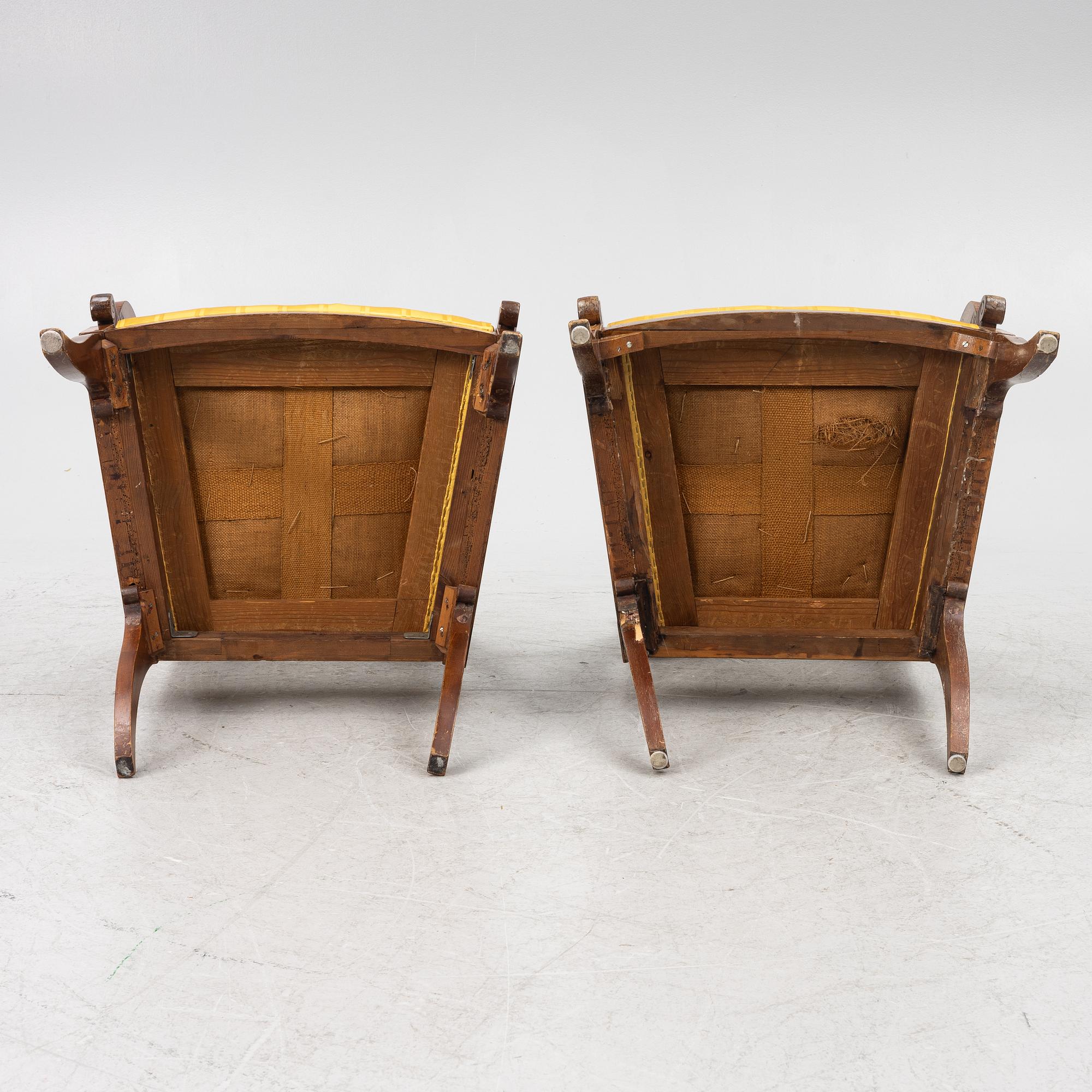 A pair of Russian/Baltic Empire mahogany armchairs, 1830's/40's.