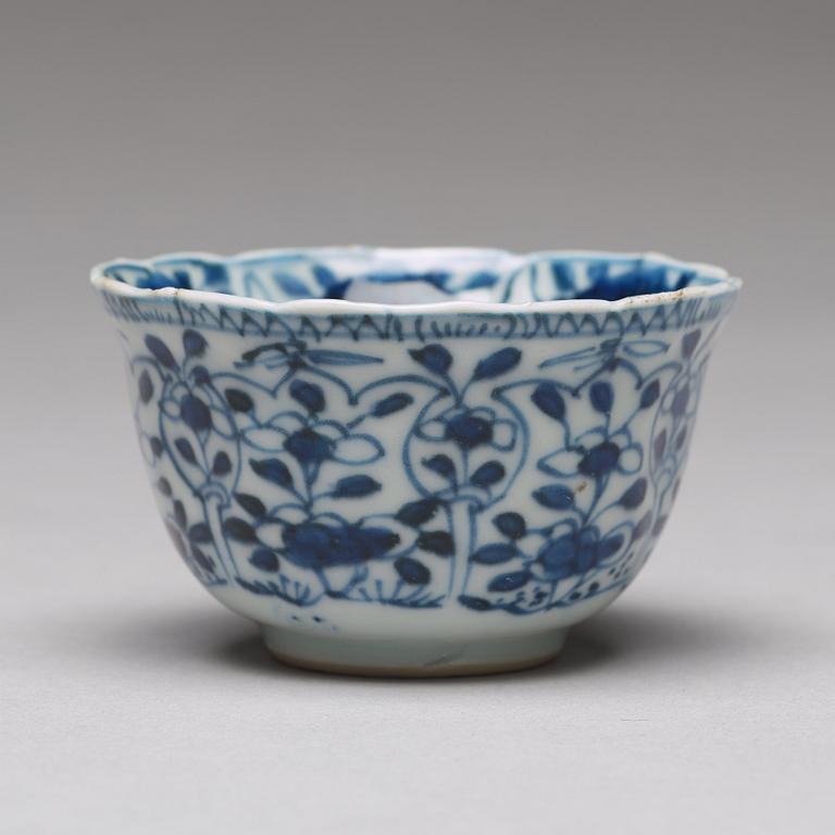 A set of four matched blue and white cups and saucers, Qing dynasty, Kangxi (1662-1722).