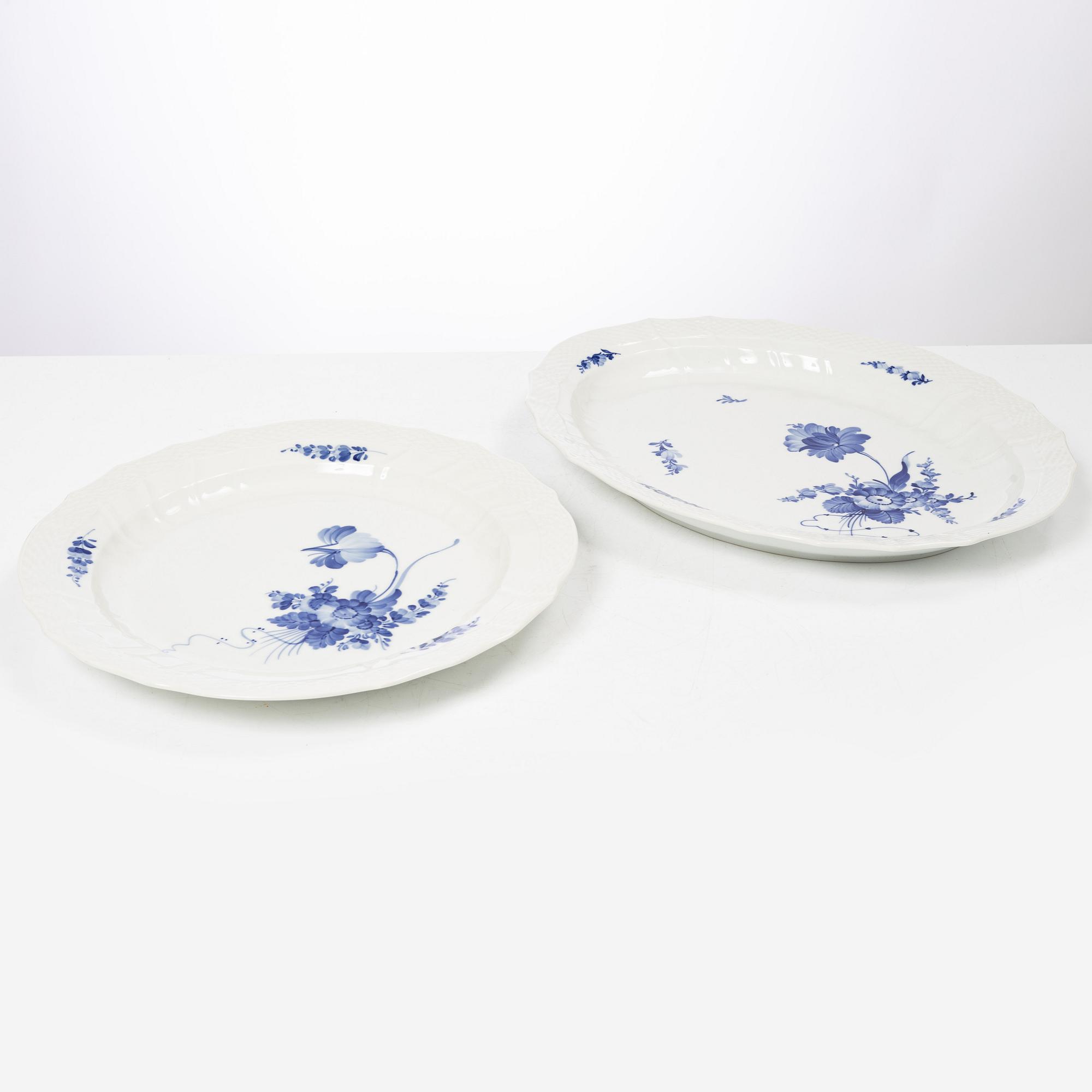 Royal Copenhagen, matservis, porslin, 38 delar, "Blå blomst", Danmark.