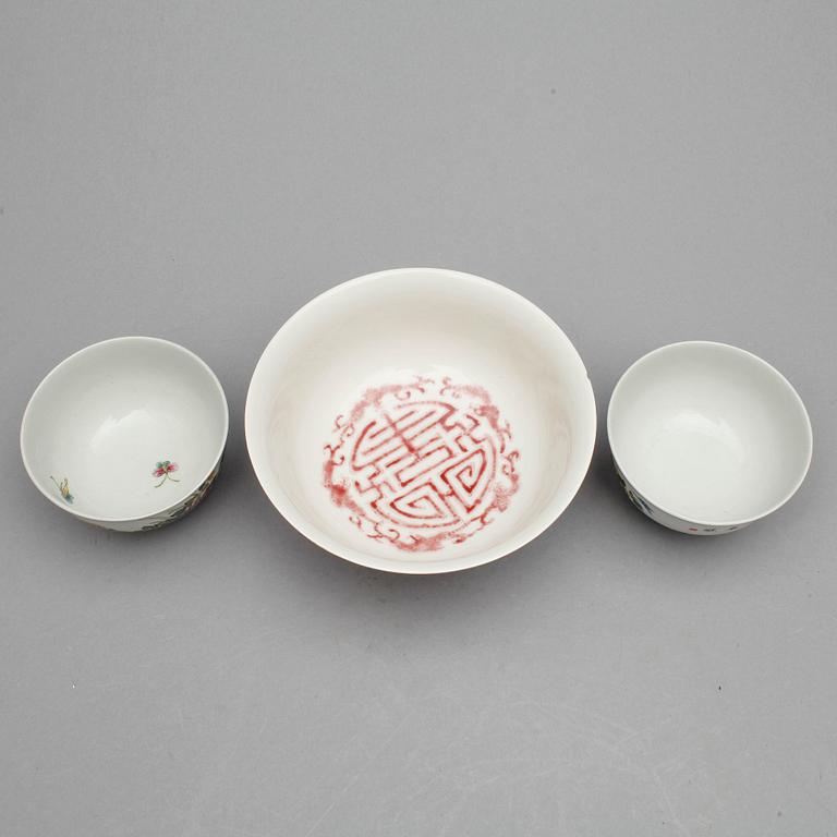 PARTI SKÅLAR, 3st, Kina, sent 1800-tal resp. modern tillverkning.