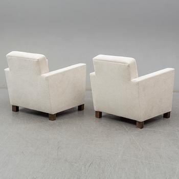 BJÖRN TRÄGÅRDH, a pair of easy chairs, model 184 for Svenskt Tenn, 1930's.