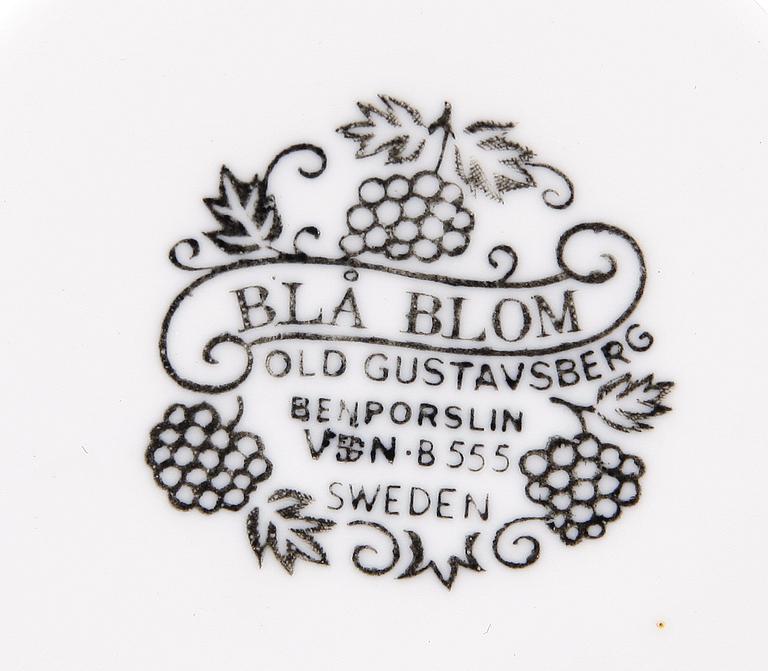 KAFFESERVISDELAR, 13 delar, benporslin, "Blå Blom", Gustavsberg.