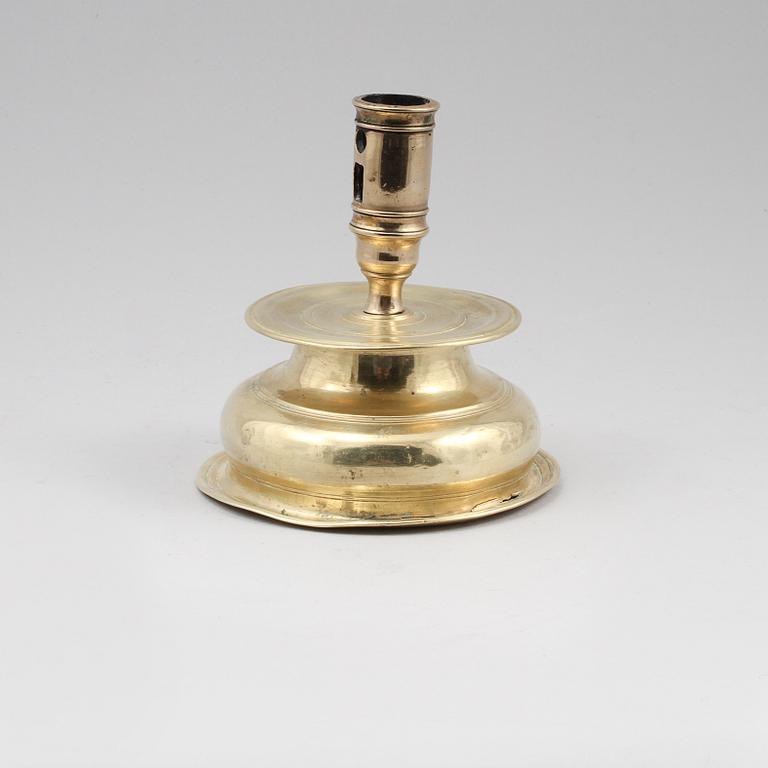 LJUSSTAKE, mässing, barock, 1600-tal.