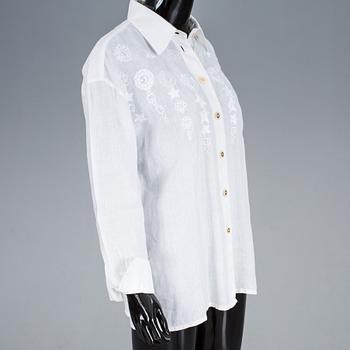 BLUS, Escada.