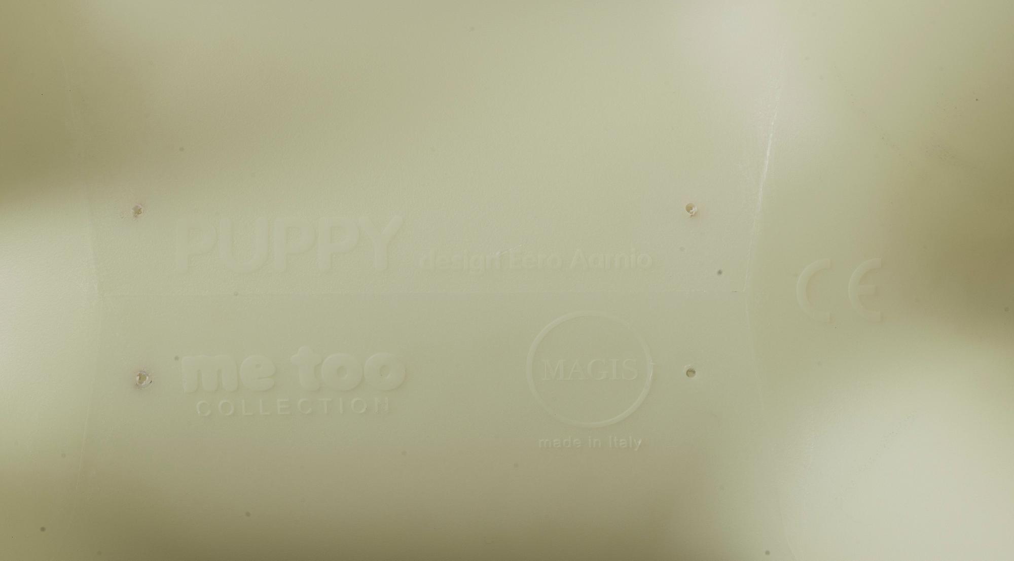 HUND, plast. Eero Aarnio, Me Too collection, Magis Italien.