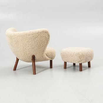 Viggo Boesen, fåtölj med fotpall, "Little Petra VB1", &tradition.