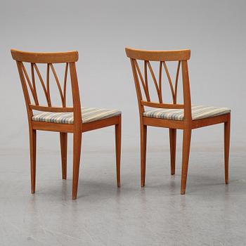 Carl Malmsten, stolar, 8 st, "Pyramid", Åfors Möbelfabriks AB, Blomstermåla, 1958.