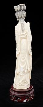 FIGURIN, ben, Kina, 1900-tal.