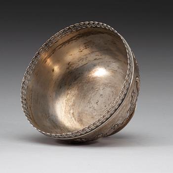 A silver bowl, Wang Hing & Co, Hong Kong, early 20th century.