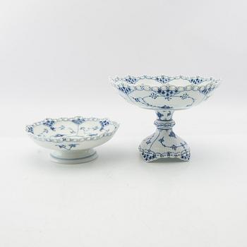Service 29 pcs, Musselmalet full and half lace Royal Copenhagen porcelain, second half of the 20th century.