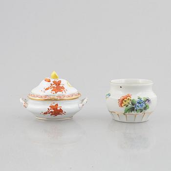 15 pieces of Herend porcelain, Hungary, 20th century.