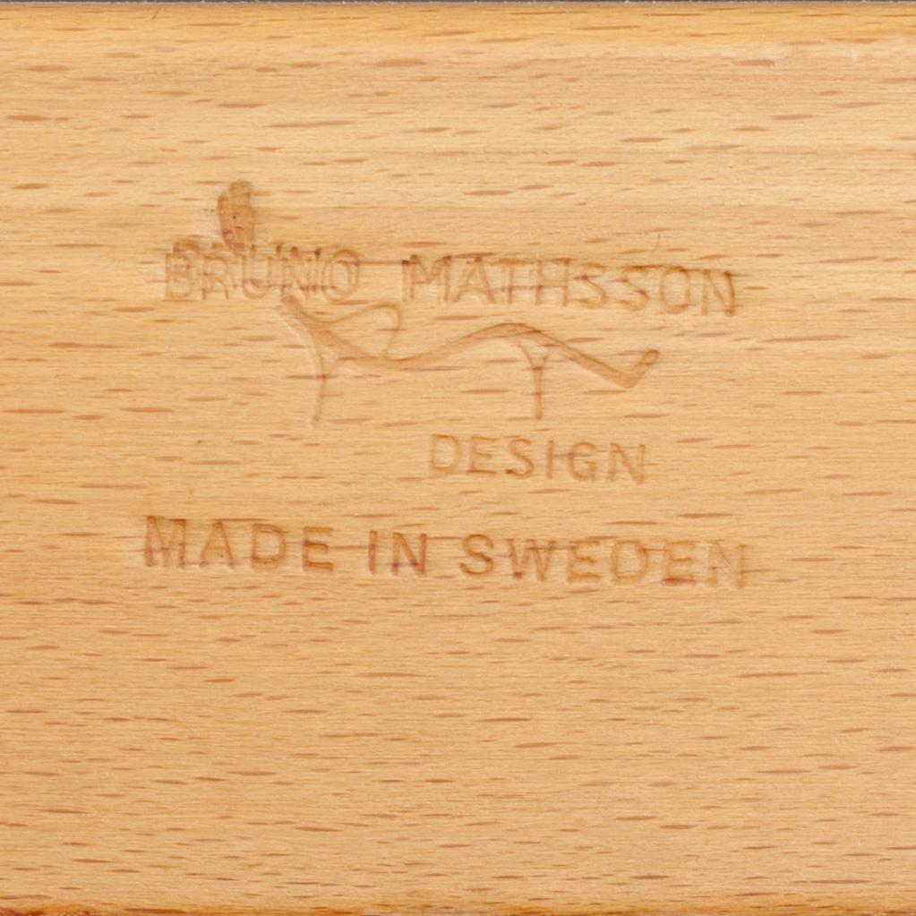 FÅTÖLJ, "Pernilla", Bruno Mathsson, Dux, 1900-talets fjärde kvartal.