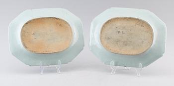 STEKFAT, 2 st, porslin, Kina, Qianlong 1736-1795.