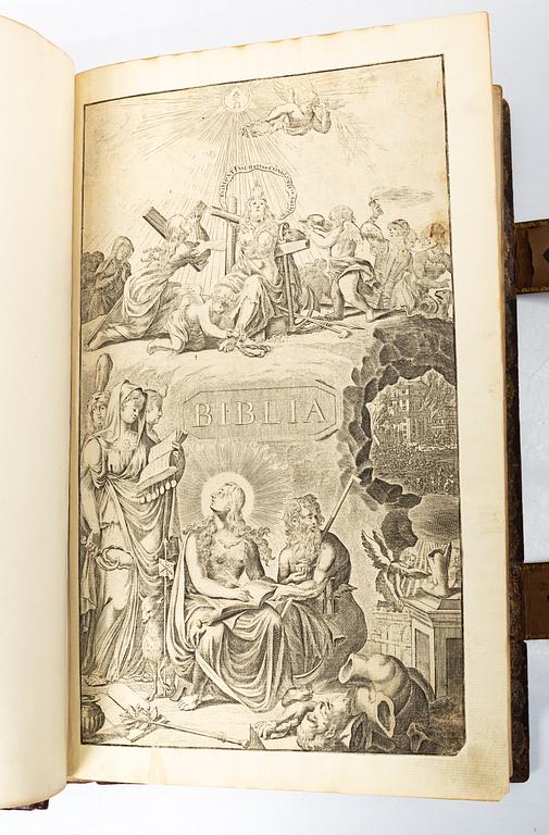 Karl XII:s stora kyrkobibel, 1702-3, med Peringskiölds bibliska historia, 1713.