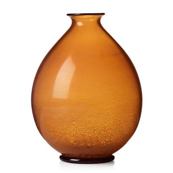 39. ANDRIES DIRK COPIER, a "Serica" vase, Glasfabriek, Leerdam, The Netherlands, ca 1925-30.