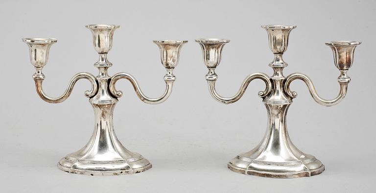 KANDELABRAR. ett par, silver, 1931.
