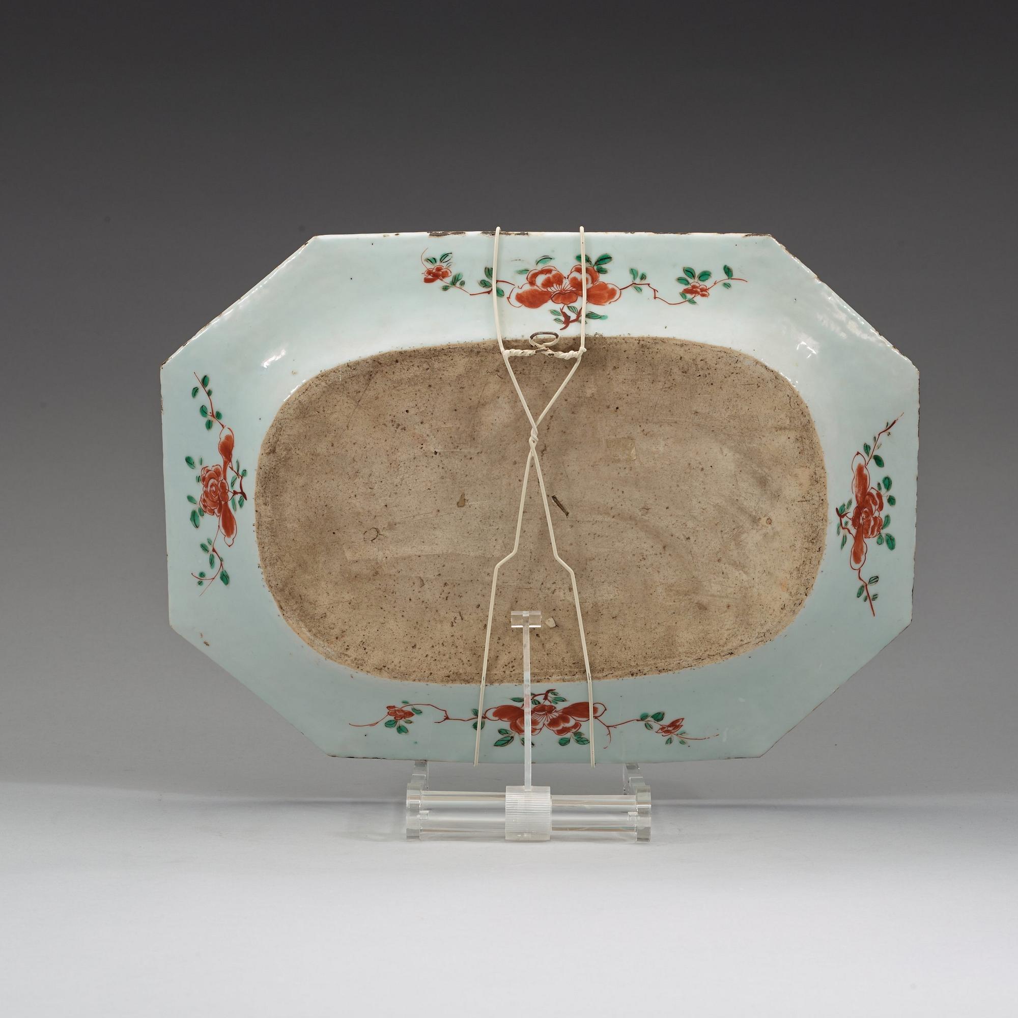 FAT, porslin. Qingdynastin, Kangxi (1662-1722).