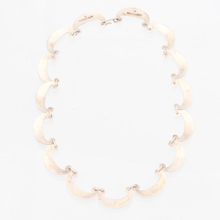 BÖRJE RAJALIN, KAULAKORU, "Savolaisvene", hopeaa. Helsinki 1960.