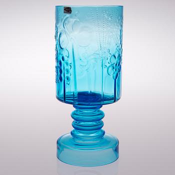 OIVA TOIKKA,"Flora" glass bowl, Nuutajärvi. The latter half of 20th Century.
