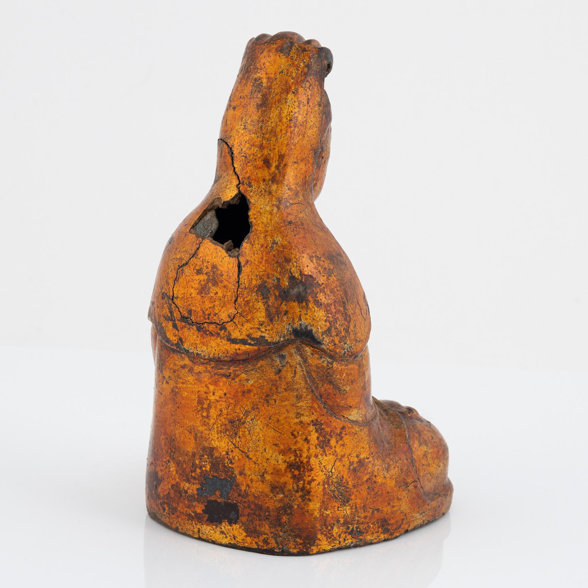 Figurin, Guanyin, lackad brons, Mingdynastin (1368-1643).
