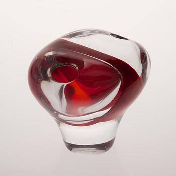 GLASSKULPTUR / VAS, signerad "Kari Alakoski Iittala 1999".