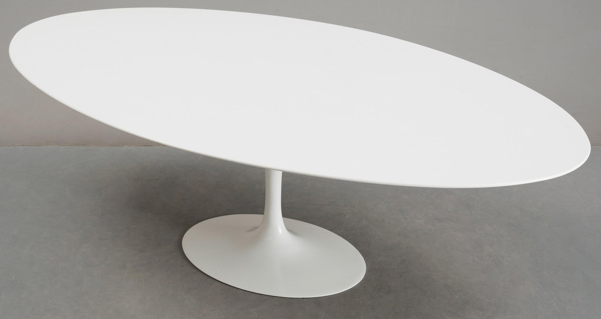 EERO SAARINEN, matbord, "Tulip", Knoll International, USA.
