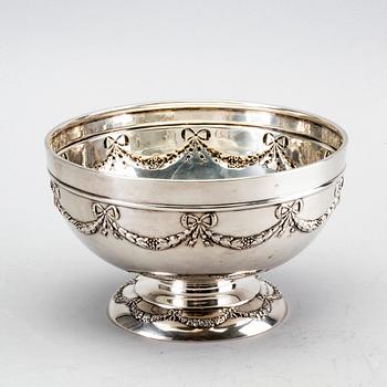 CG Hallberg, bowl, silver, 1902.