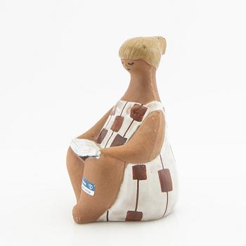 Lisa Larson, figurin, "Charlotta" ur serien "ABC-flickorna" Gustavsberg glaserat stengods.