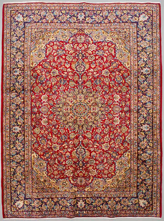 A carpet, Najafabad, around 420 x 297 cm.