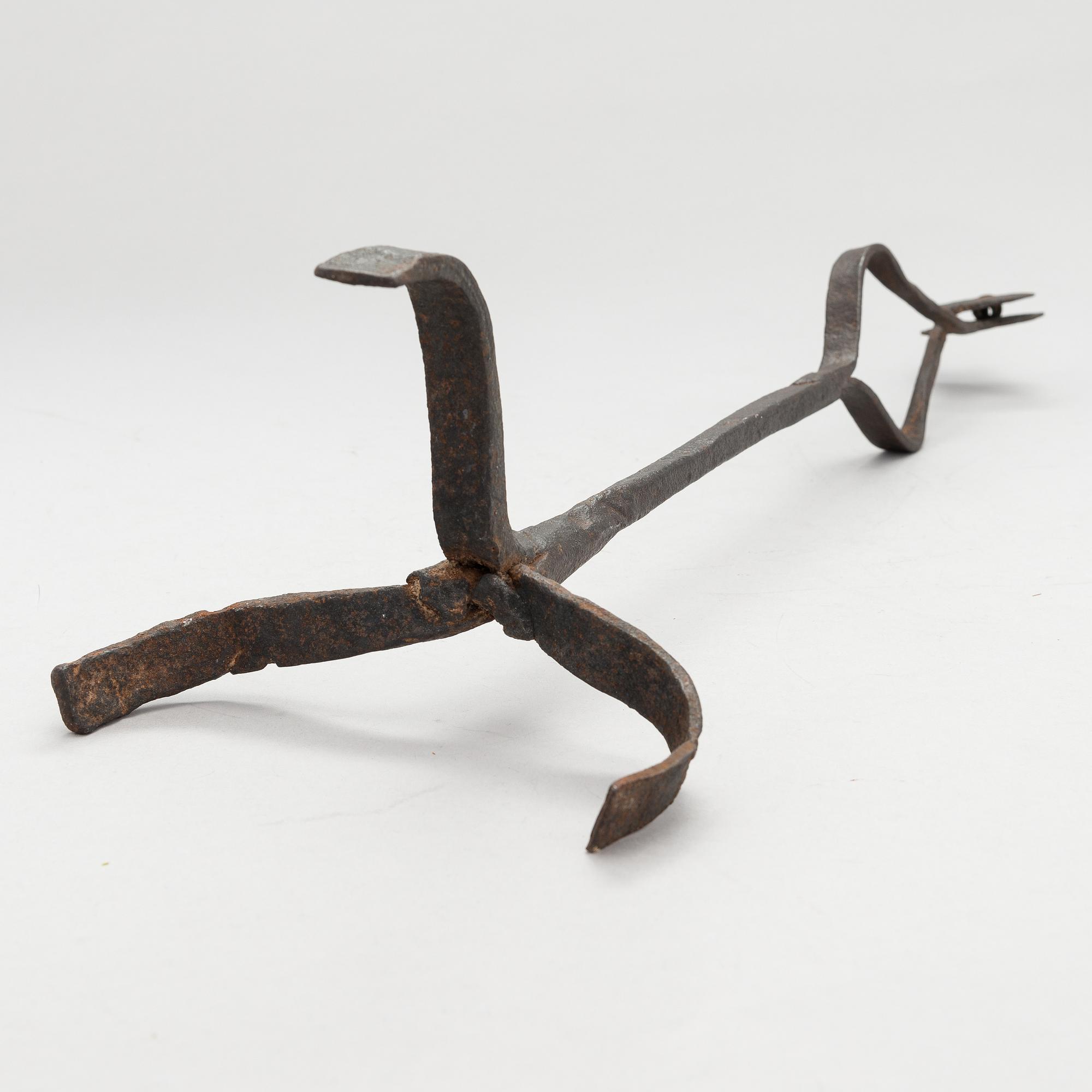 Rush light holder, ironwork, 18th century or older.