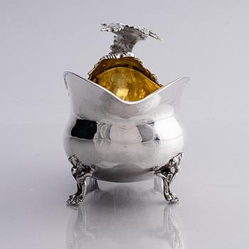 A Swedish 18th century silver cream-jug, mark of Pehr Zethelius, Stockholm 1771.