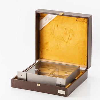 Jaeger-LeCoultre, "Double Signed Wako", table clock, 15 x 15.5 x 3 (4.5) cm.